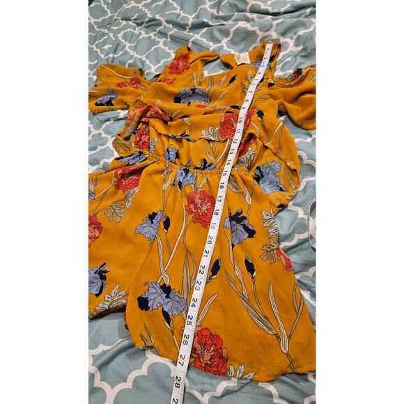 Japna Size Small Orange Floral Short Sleeve Cold Shoulder Romper - Picture 8 of 11